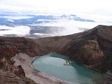 Фото - Камчатка. Озеро в кратере вулкана Горелого.
