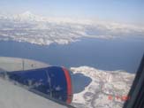 Камчатка. Вид на Вилючинский вулкан из иллюминатора самолета.